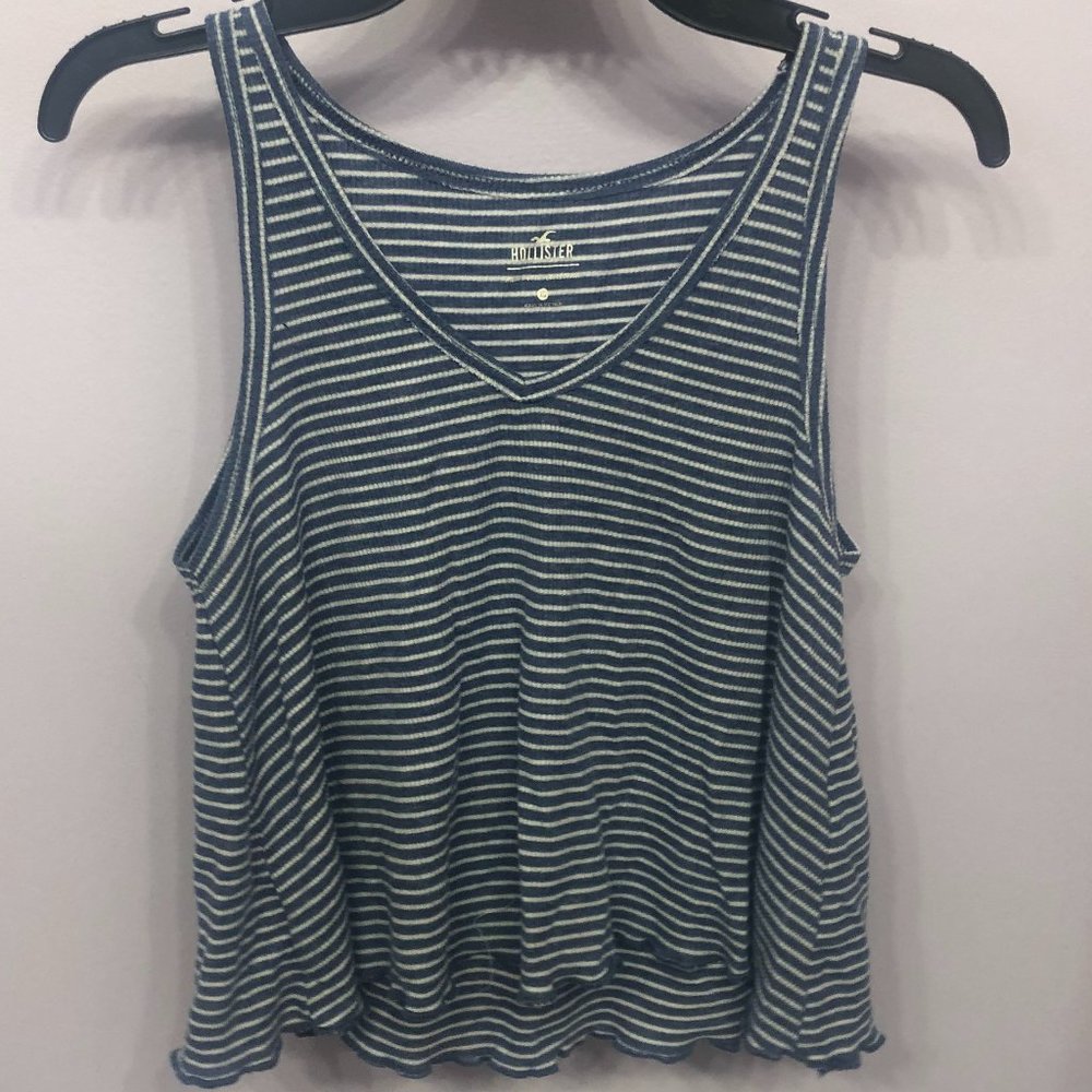 Hollister Must-Have Crop Swing Tank Blue and White - Picture 1 of 4